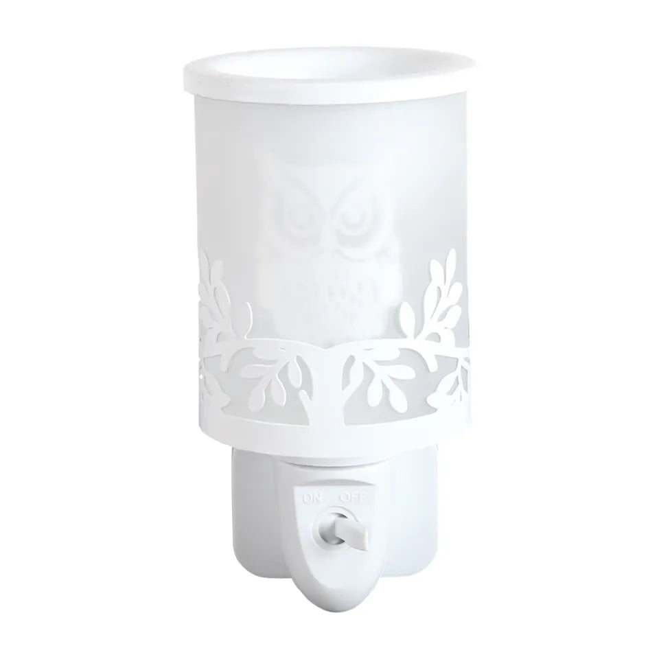 White Shadow Owl Plug In